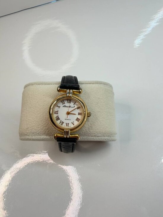 Eddie Bauer Accessories - Vintage Eddie Bauer Women’s Watch – Classic Gold Tone
